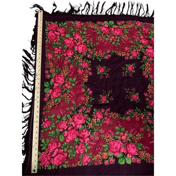 VINTAGE RARE SCARF VINTAGE AUTHENTIC FLORAL ART ROSES burgundy, GREEN approximat - Picture 6 of 6